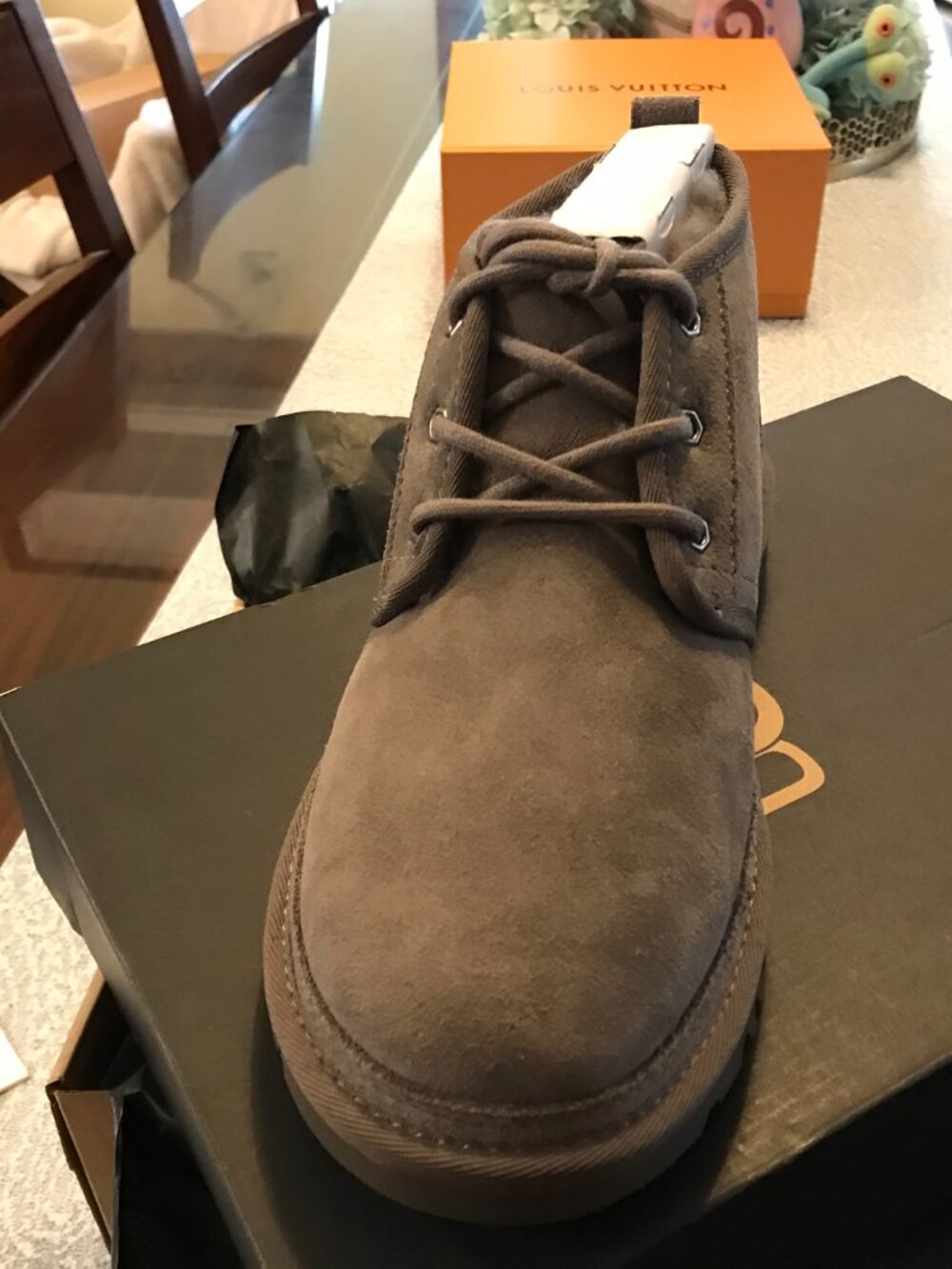 🎁 Giftable - NWT UGG Men's 8/Women’s 9.5/10 Neumel Suede Boots – Charcoal Grey💥